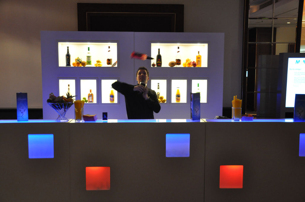 Back Bar